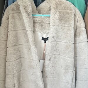 Quince Cream Teddy faux fur Jacket with hood cozy coat large soft dress coat